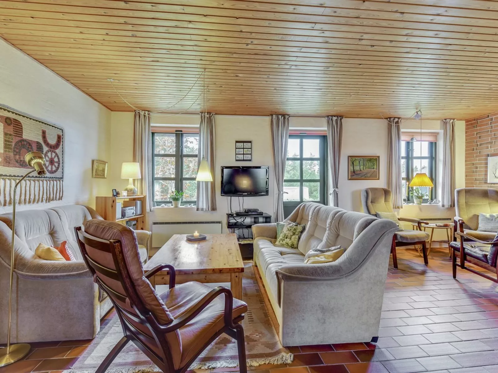 "Thermet" - 900m from the sea-Inside