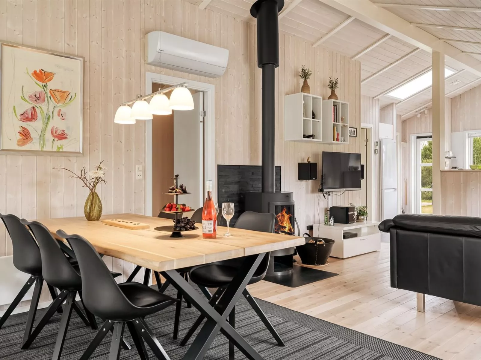 "Dimo" - 700m from the sea-Inside