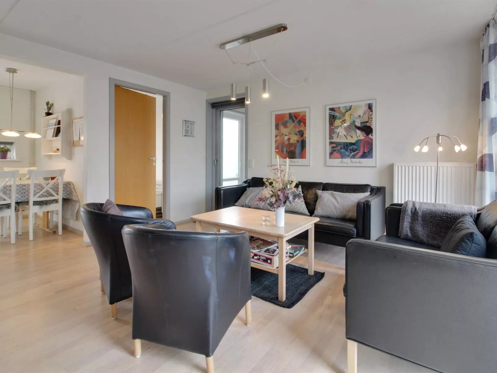 "Mildred" - 2.3km from the sea-Drinnen