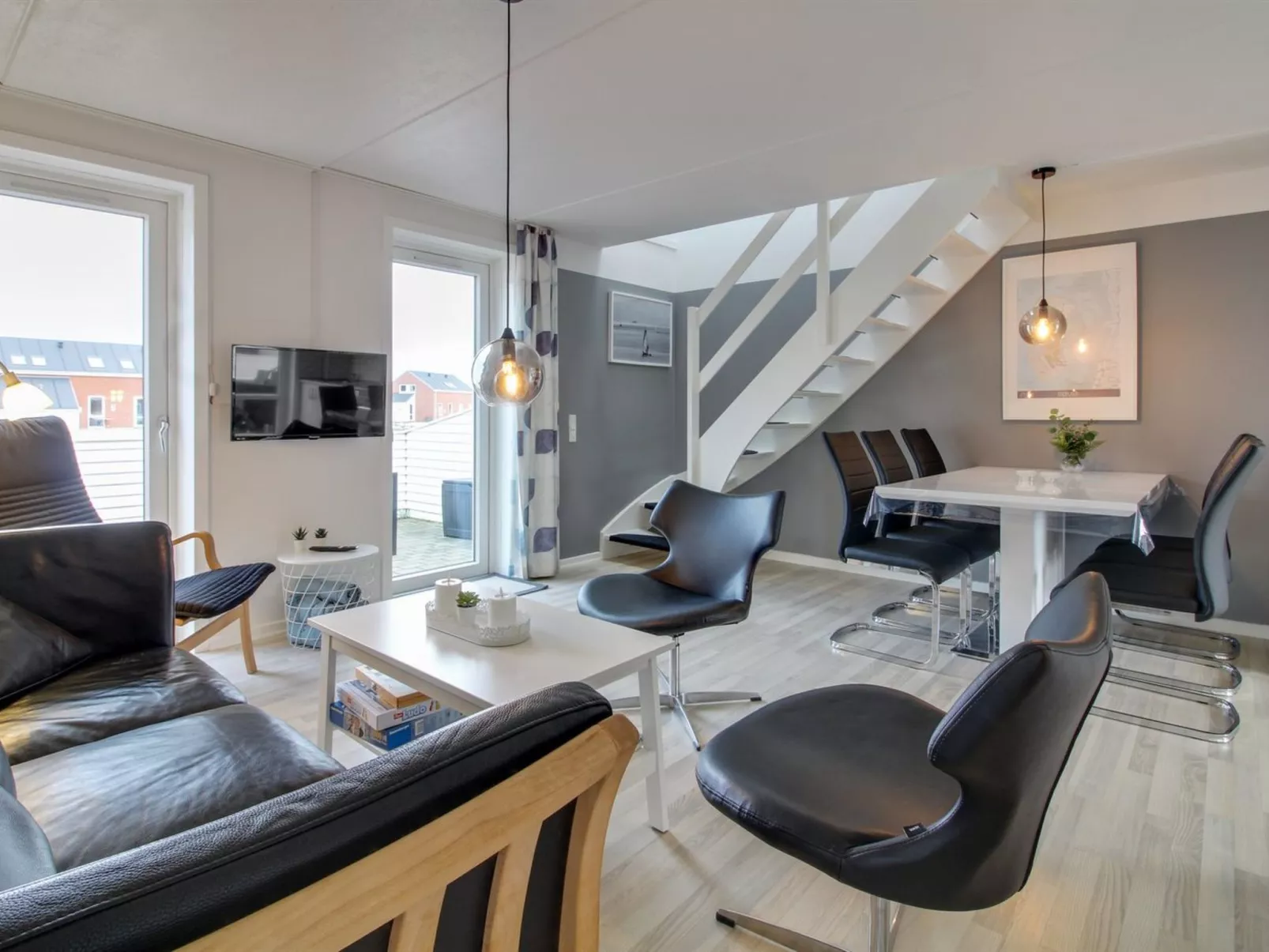 "Raine" - 2.3km from the sea-Dedans