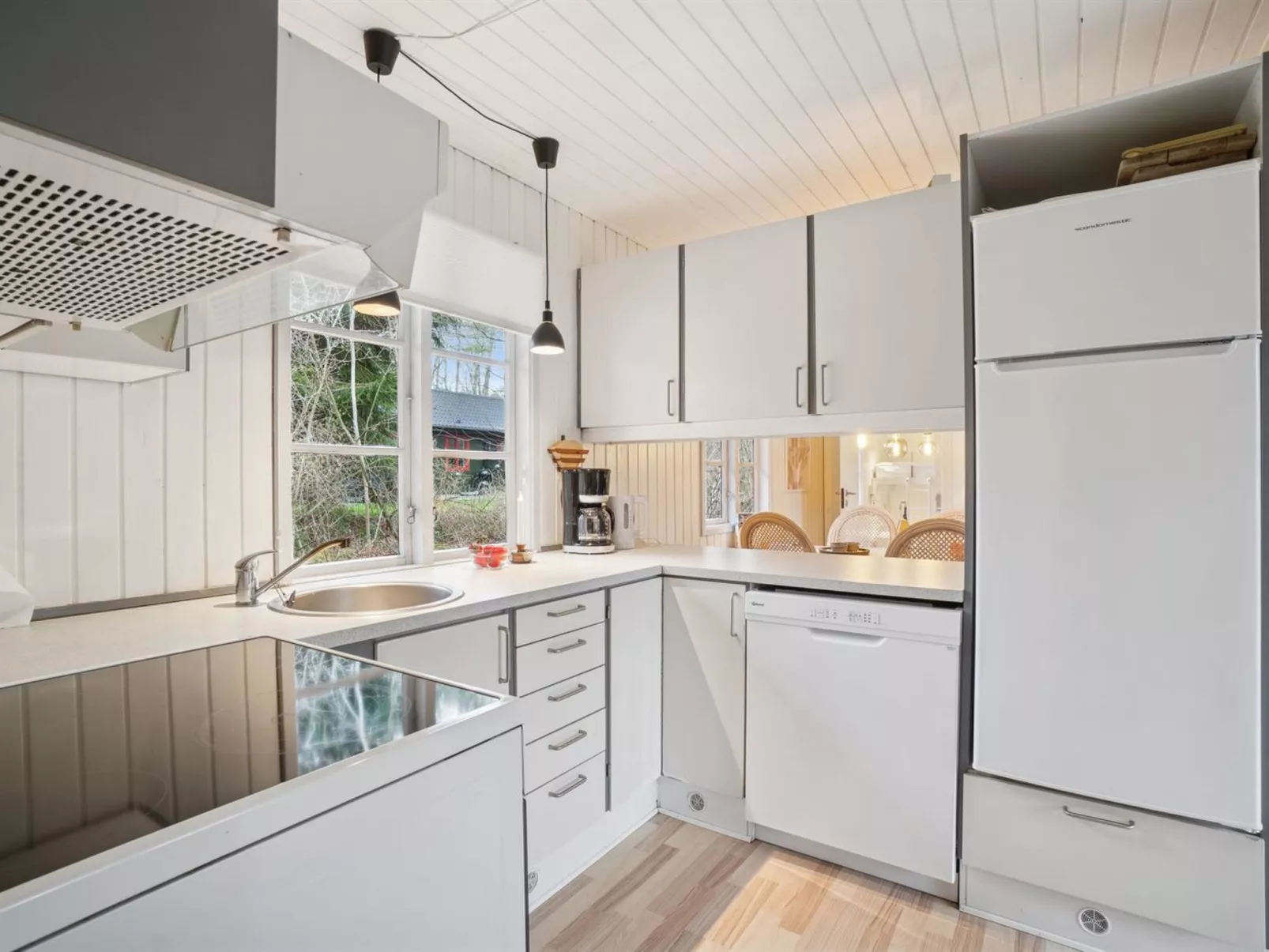 "Blakke" - 250m from the sea-Inside