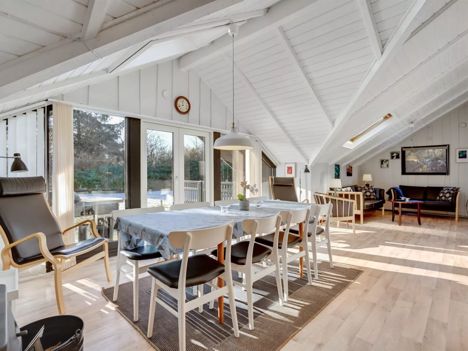 "Sighrik" - 30km from the sea-Inside