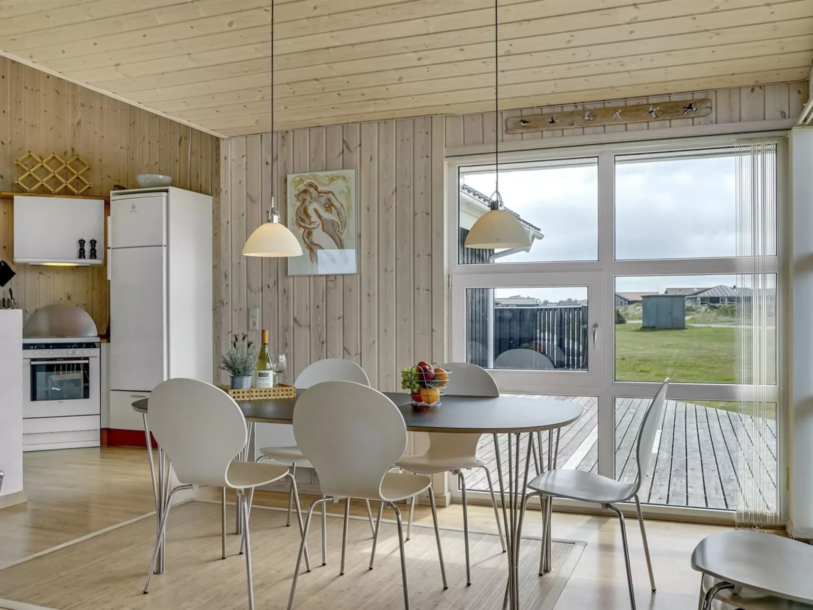 "Emppu" - 400m from the sea-Drinnen