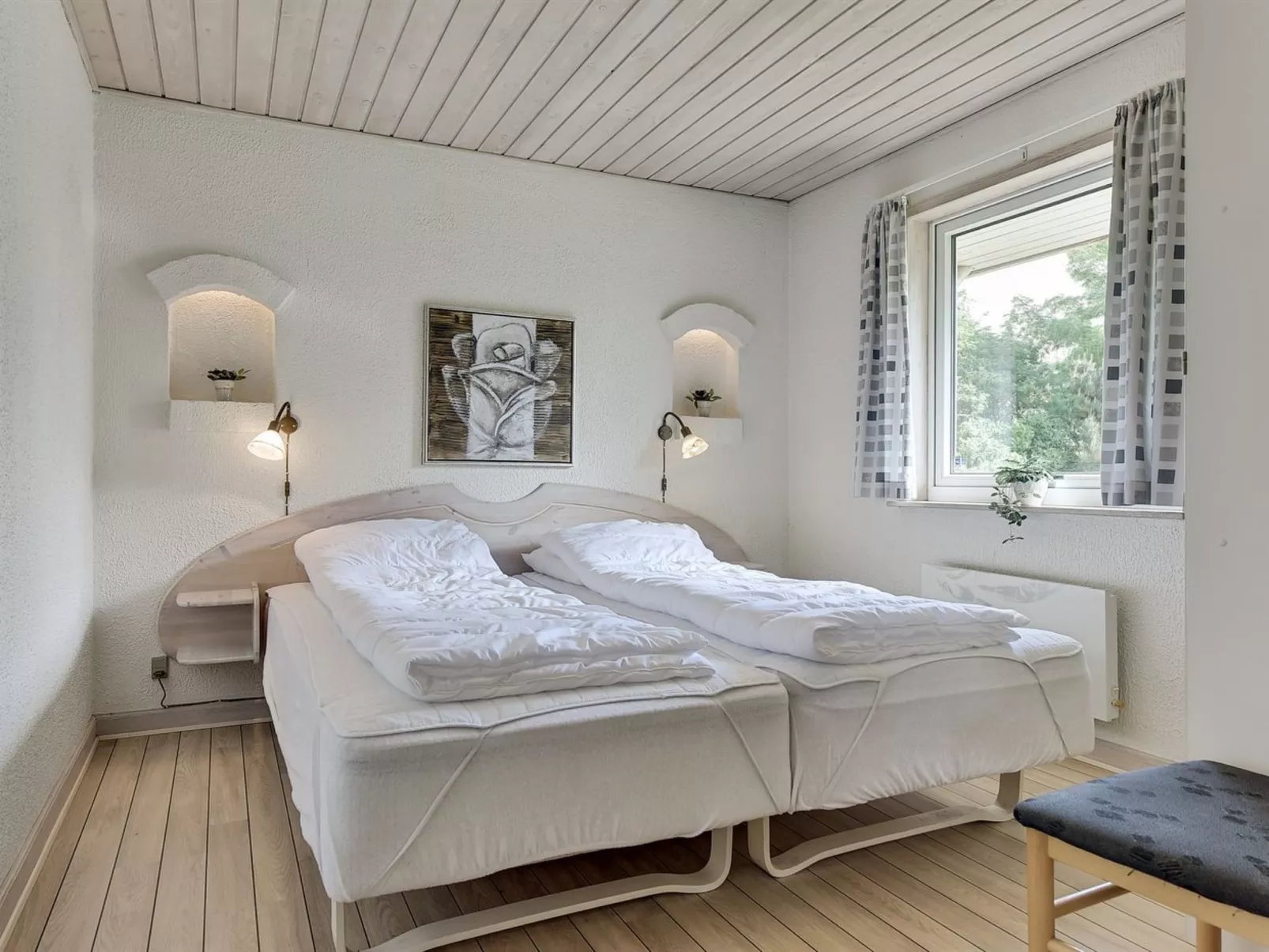 "Ameline" - 500m to the fjord-Drinnen