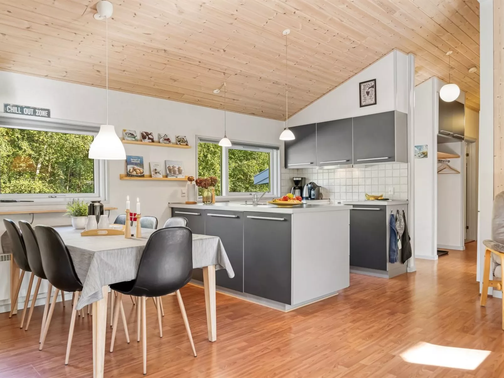 "Barne" - 4km from the sea-Drinnen