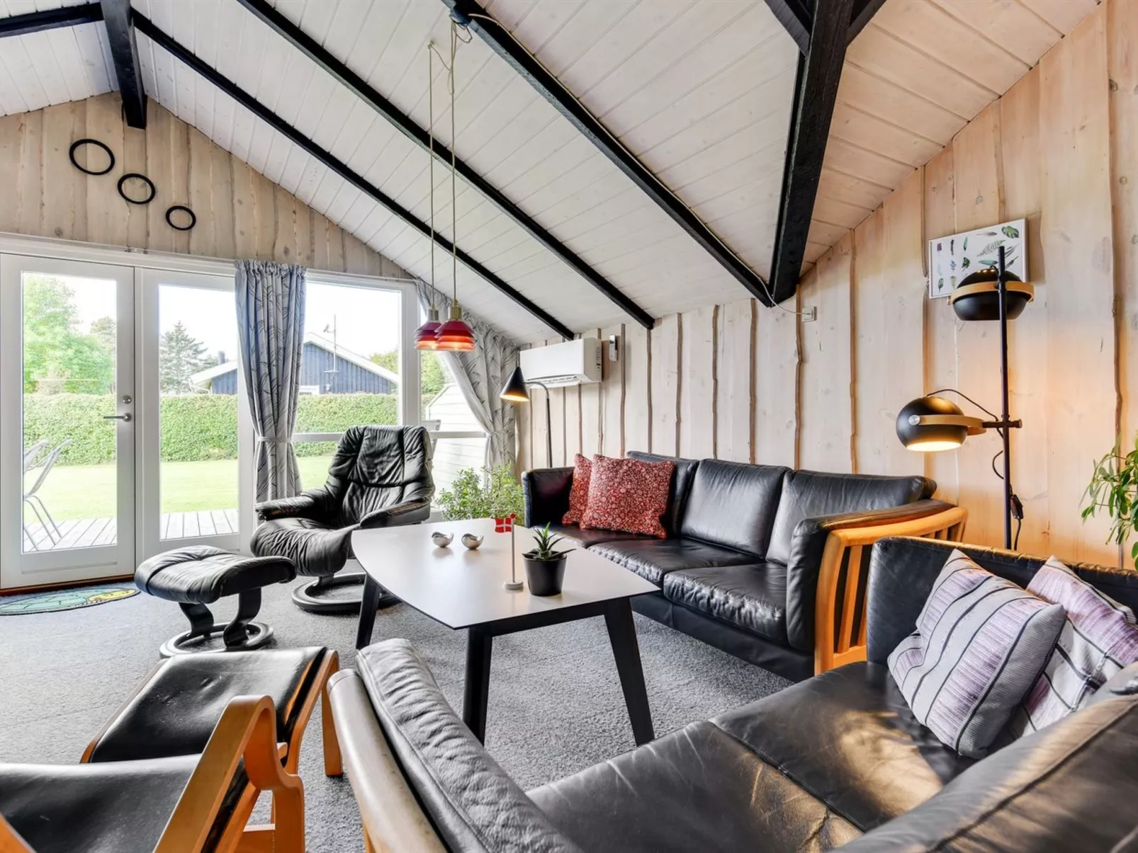 "Joona" - 600m from the sea-Dedans