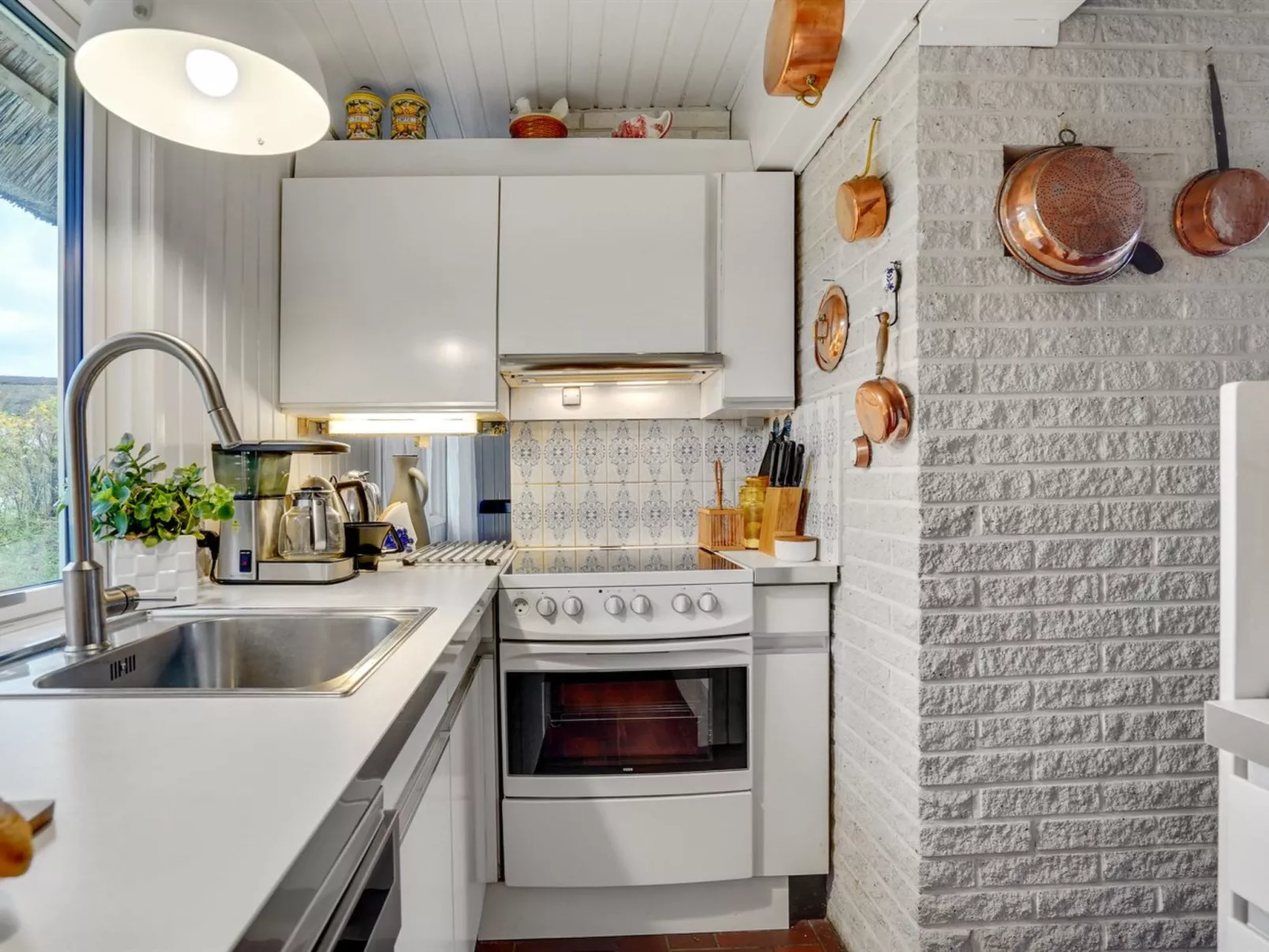 "Emiline" - 250m from the sea-Drinnen