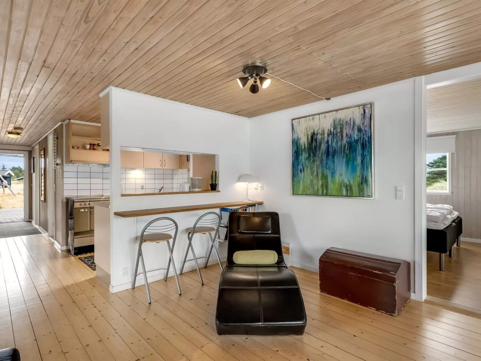 "Drifa" - 600m from the sea-Dedans