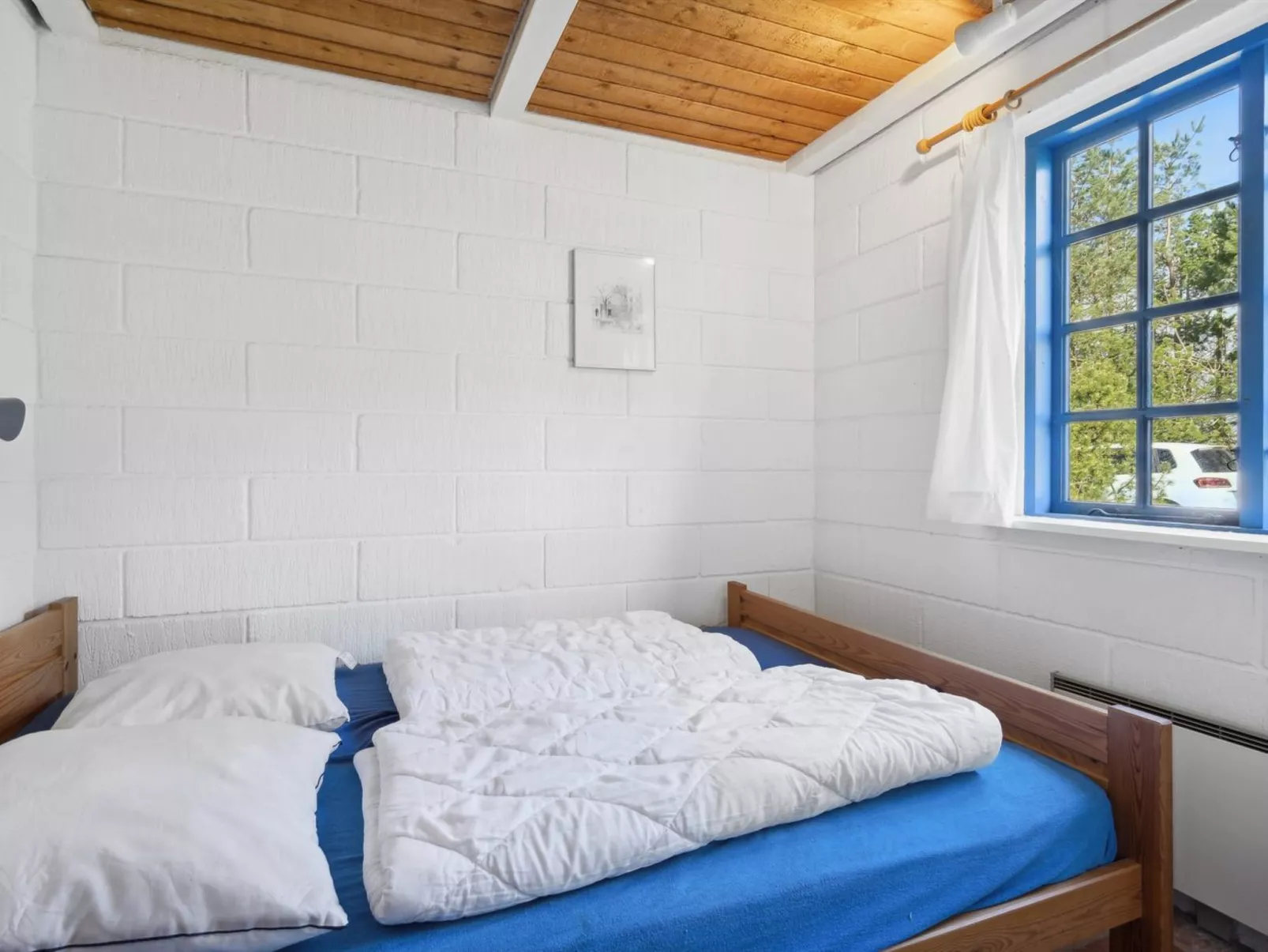 "Ema" - 5km from the sea-Drinnen