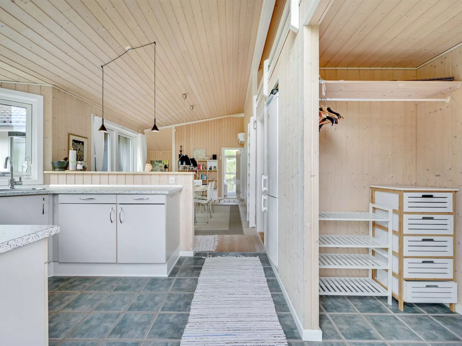 "Asvalde" - 150m from the sea-Drinnen