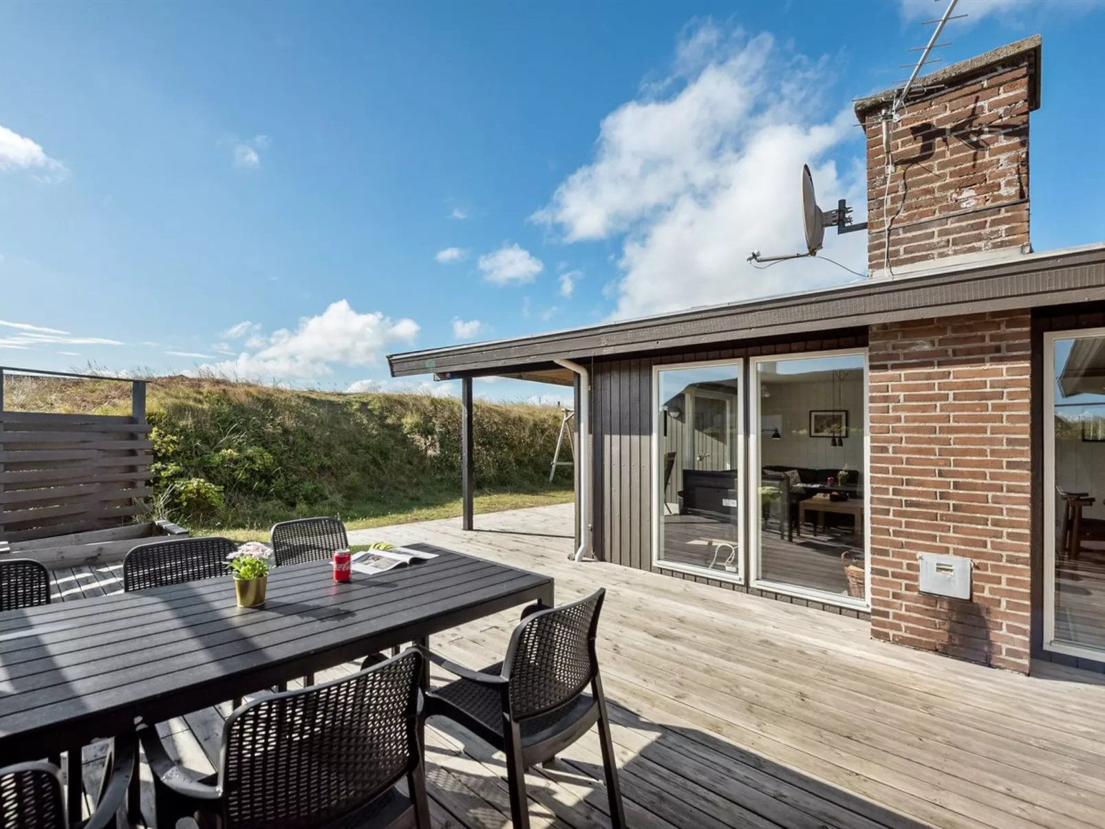 "Aiske" -  from the sea-Outside