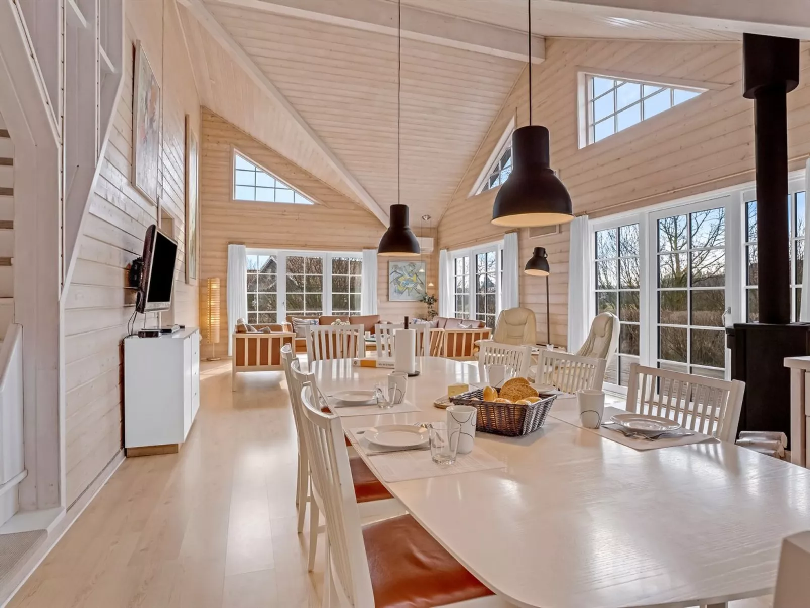 "Zişan" - 1.1km from the sea-Inside