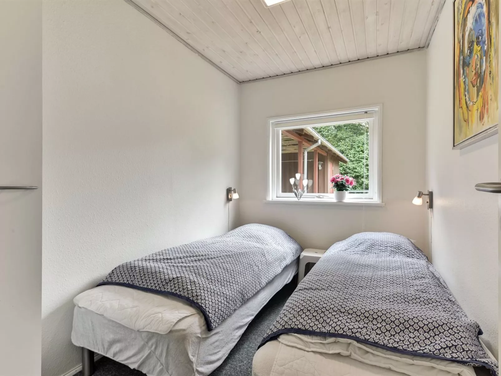 "Locan" - 1.2km from the sea-Inside