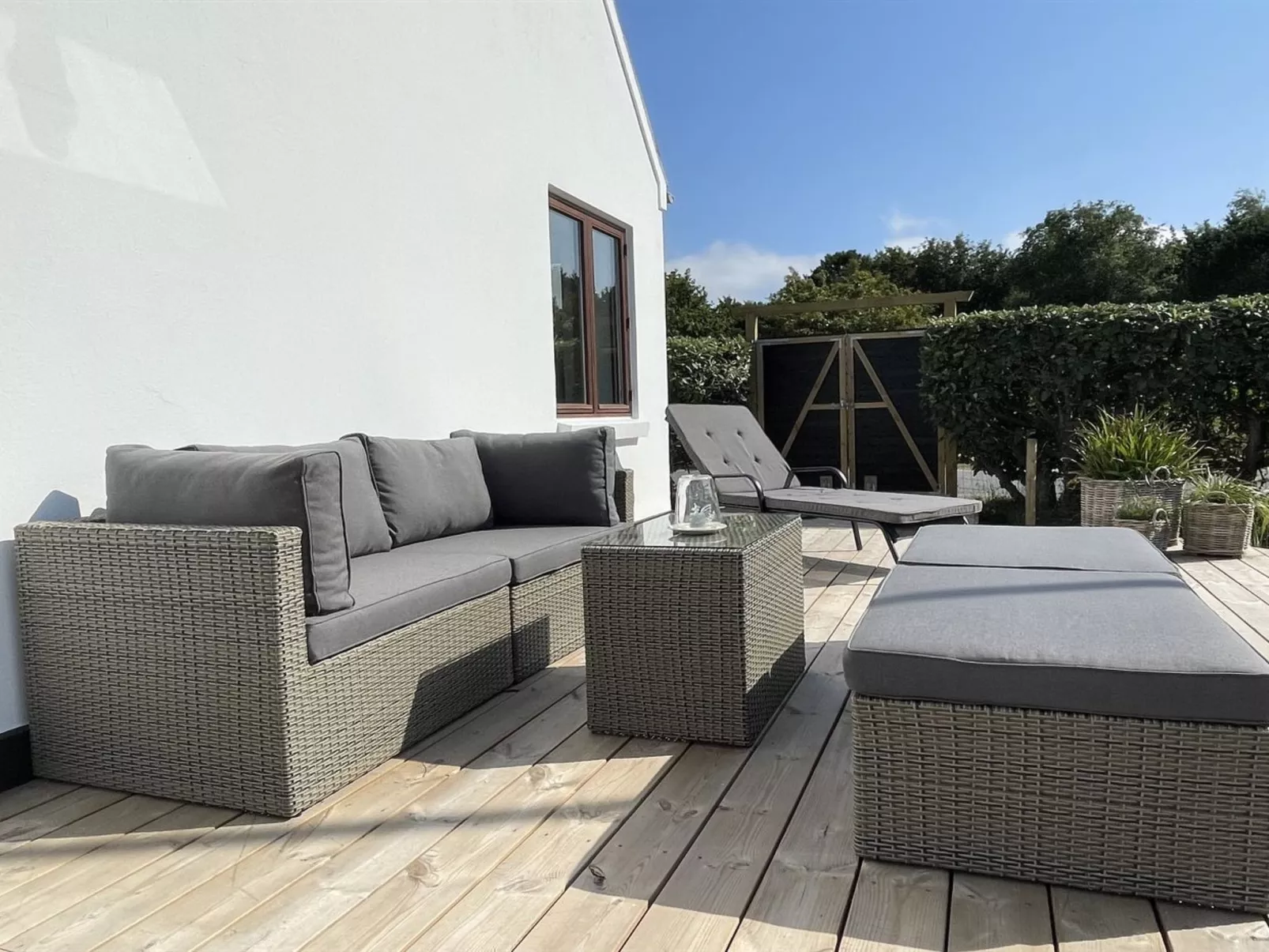 "Eivi" - 150m from the sea-Draußen