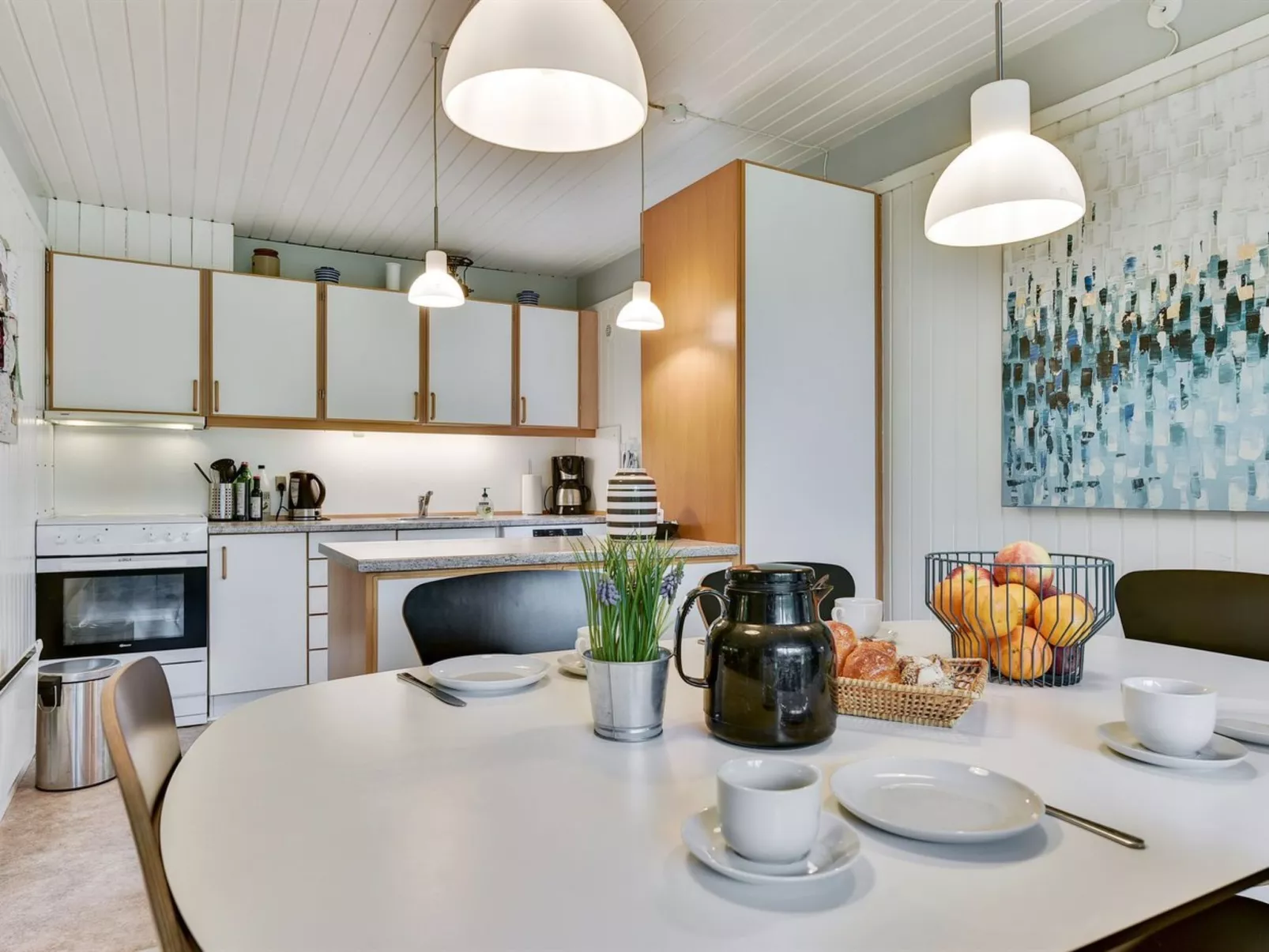 "Hasti" - 700m from the sea-Inside