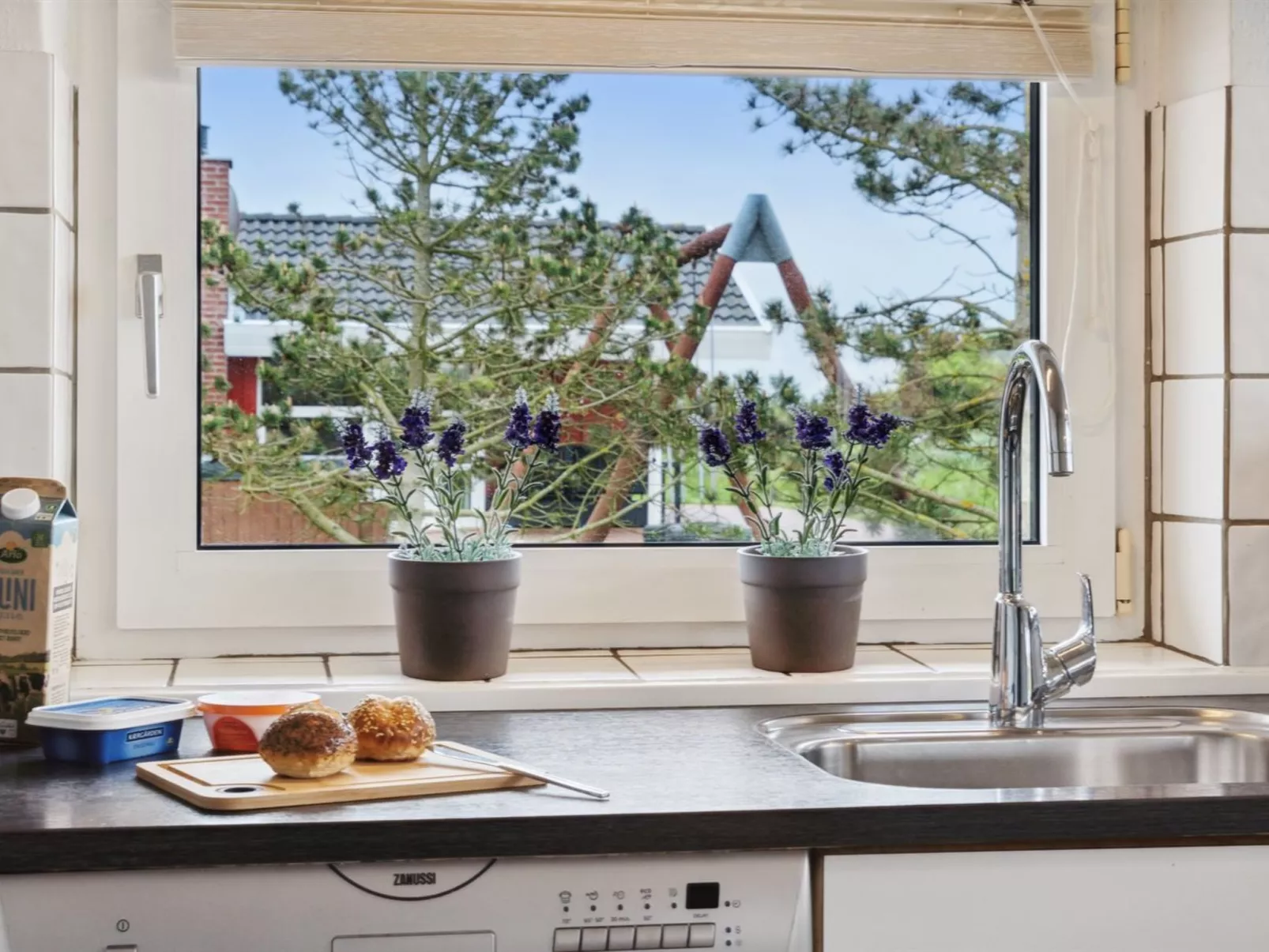 "Mari" - 400m from the sea-Inside