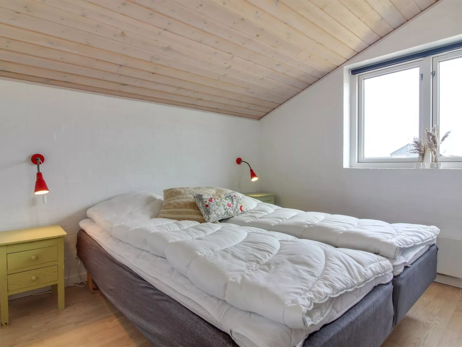 "Mayke" - 900m from the sea-Dedans