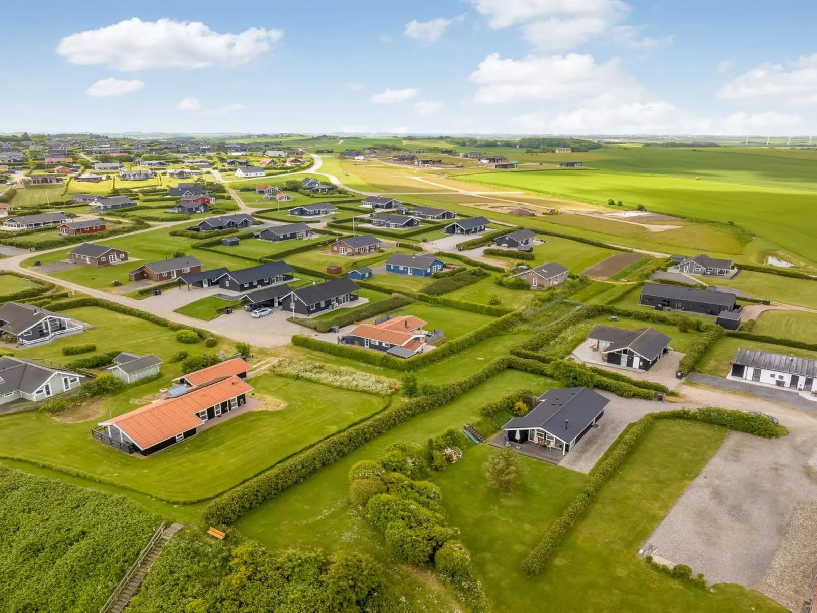 "Tanna" - 330m to the fjord-Outside