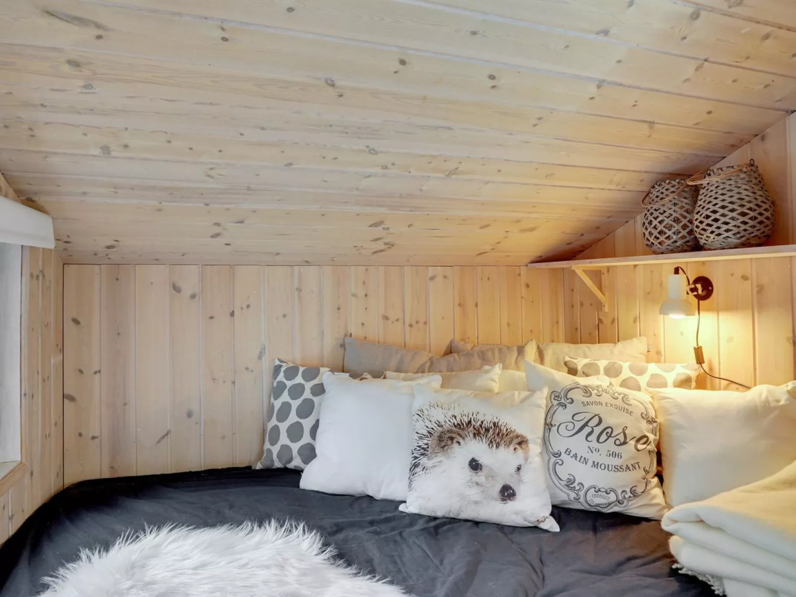 "Kea" - 30km from the sea-Inside