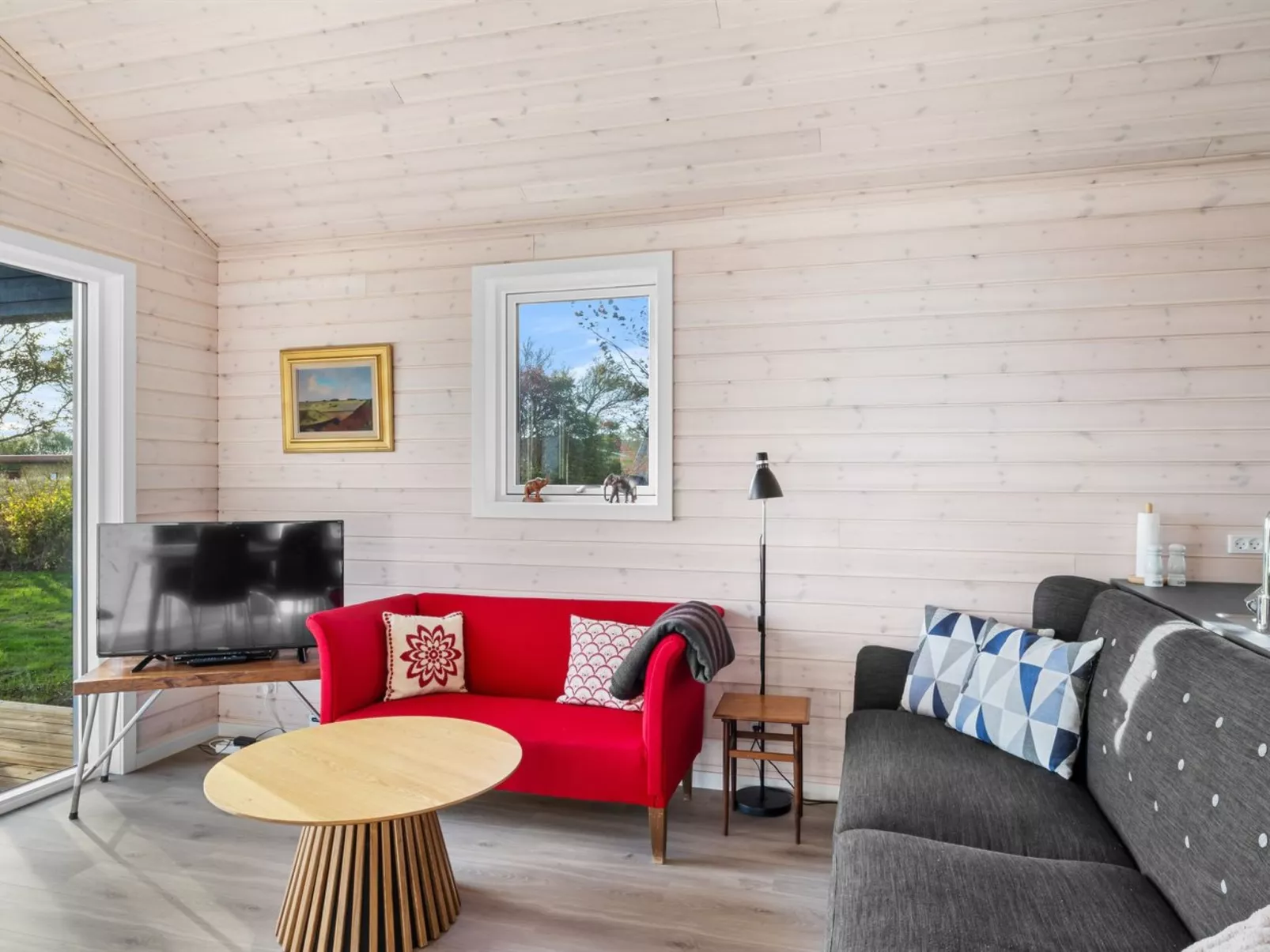 "Mato" - 100m from the sea-Inside