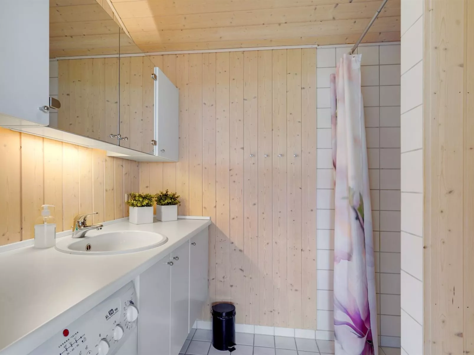 "Sointu" - 250m from the sea-Drinnen