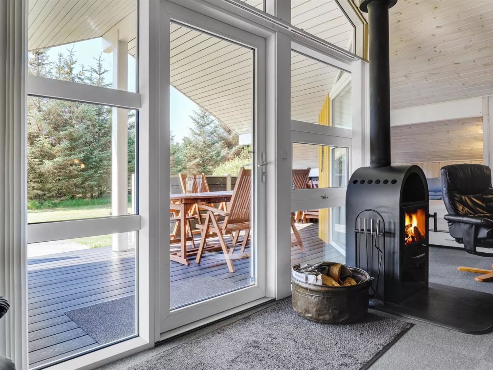 "Euphemia" - 900m from the sea-Inside