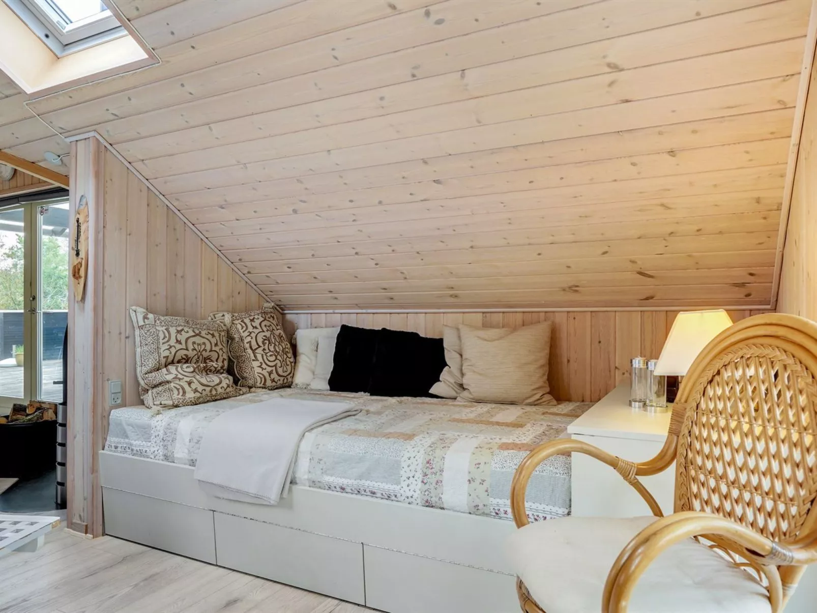 "Medard" - 2km from the sea-Dedans