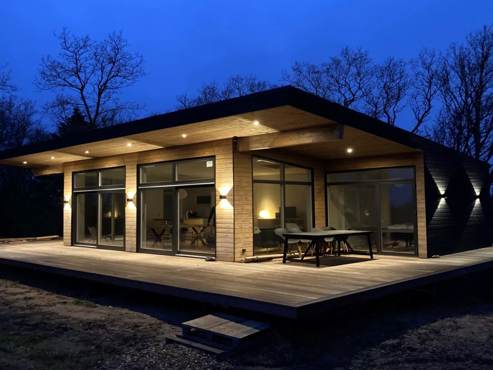 "Haubert" - 500m to the fjord-Dedans