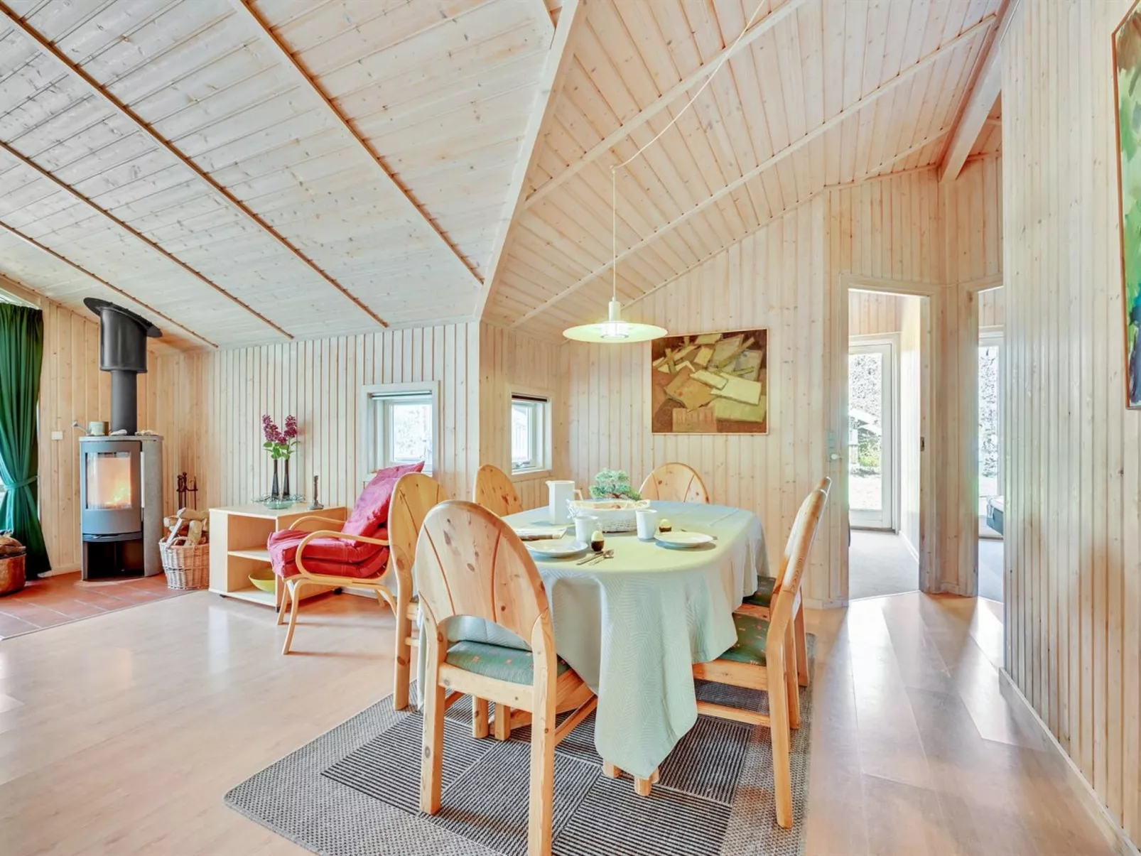 "Landuin" - 230m from the sea-Inside