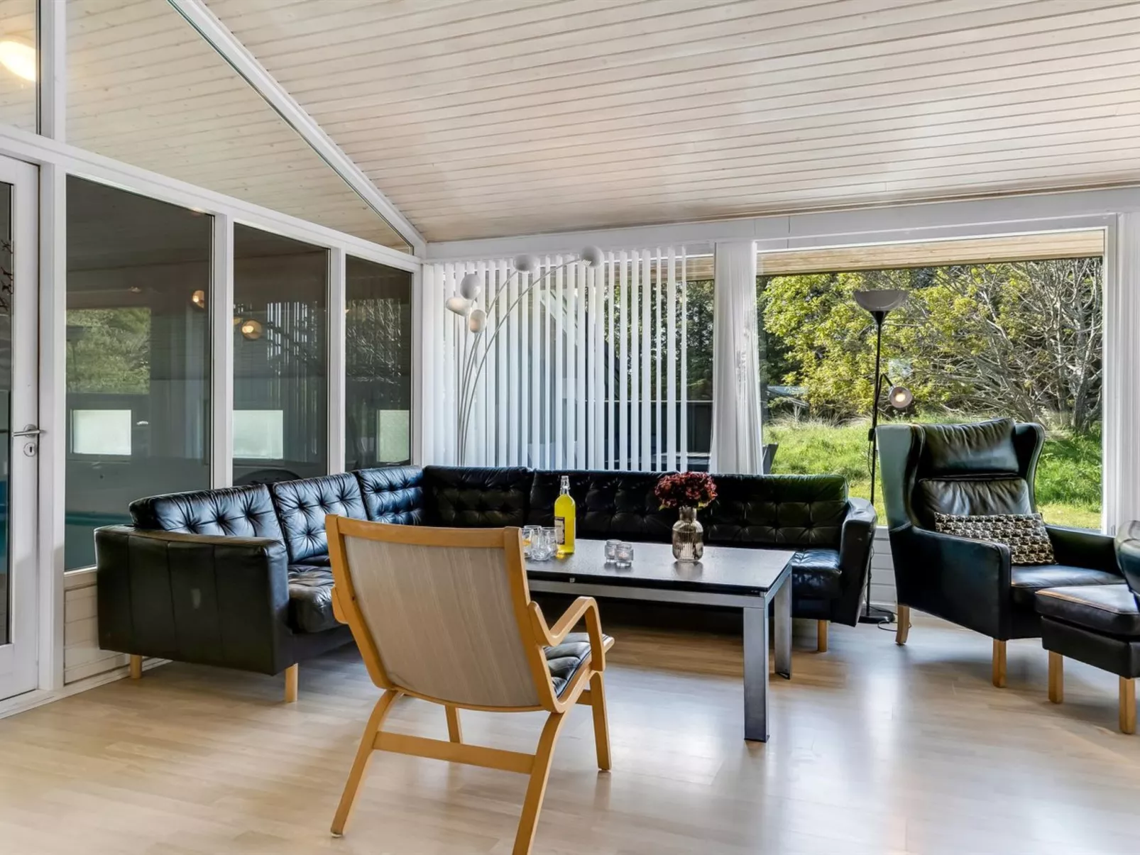 "Aponi" - 400m from the sea-Dedans