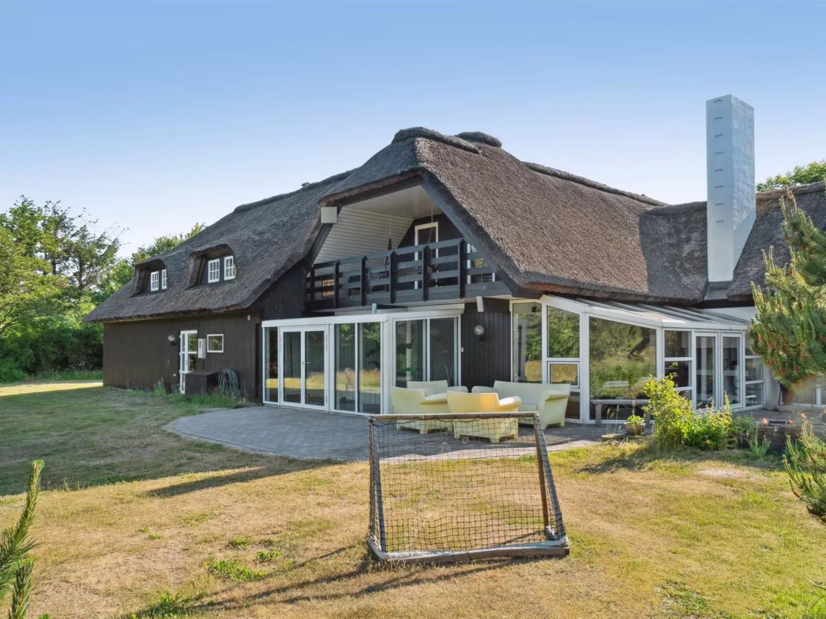 "Gertrudis" - 2km to the fjord-Outside