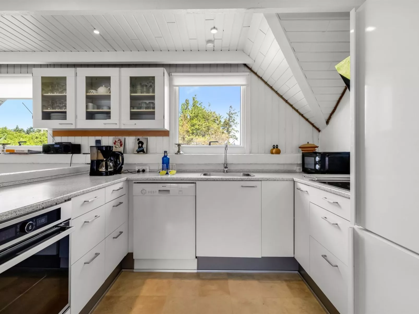 "Tuomi" - 900m from the sea-Inside