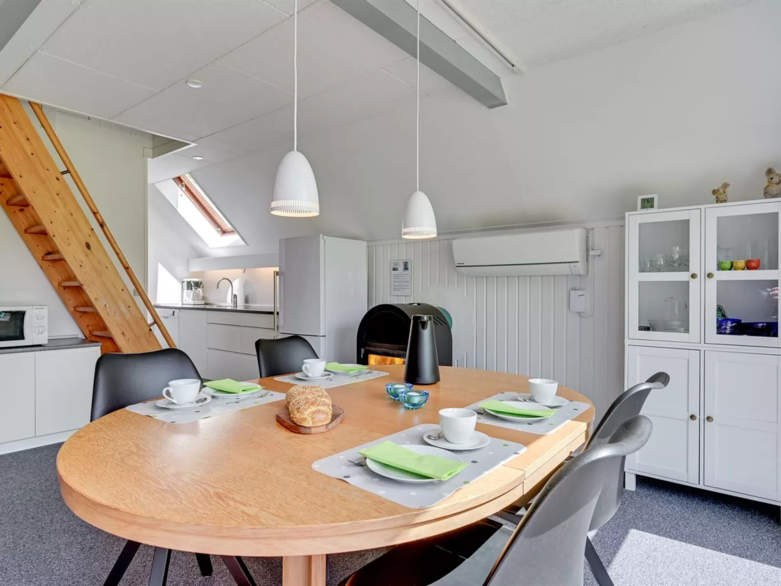 "Femija" - 500m to the fjord-Inside