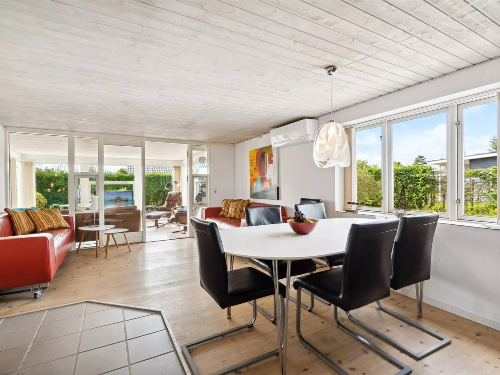 "Mena" - 200m from the sea-Inside