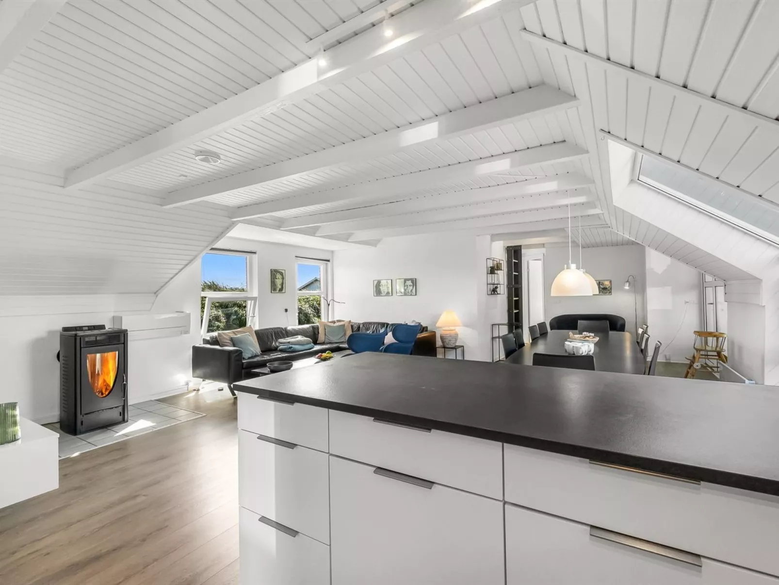 "Ruse" - 500m from the sea-Dedans