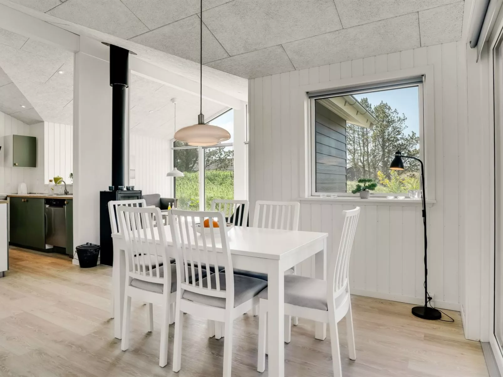 "Raakel" - 950m from the sea-Inside