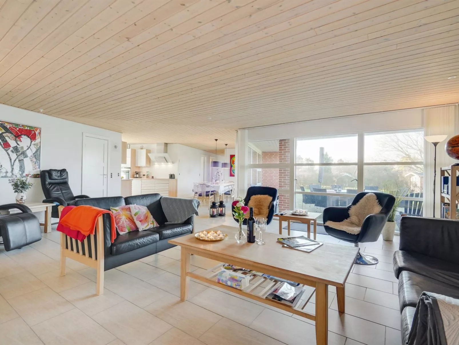 "Fengur" - 330m from the sea-Inside