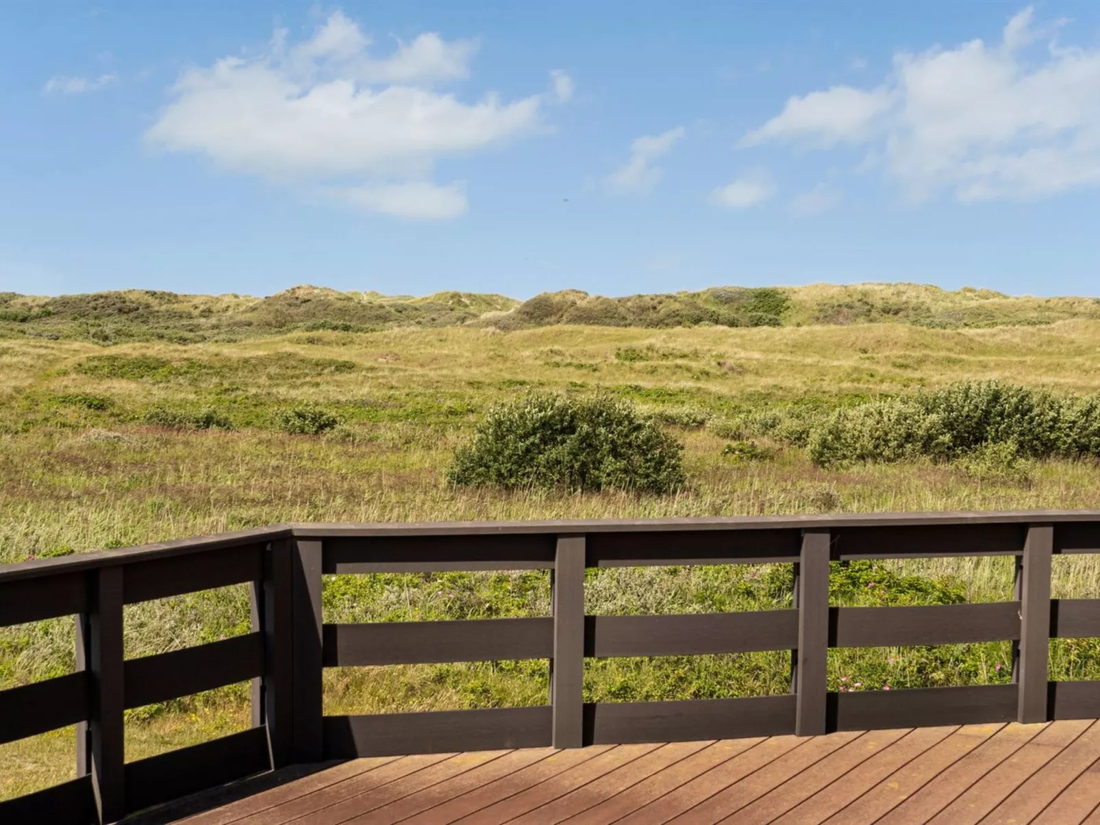 "Helfrida" - 350m from the sea-Dehors