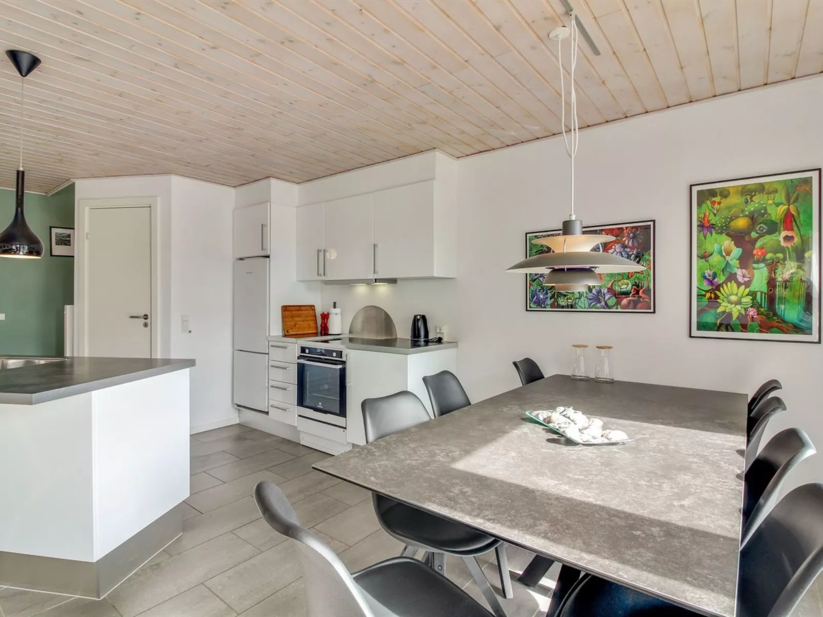 "Ingolf" - 750m from the sea-Dedans