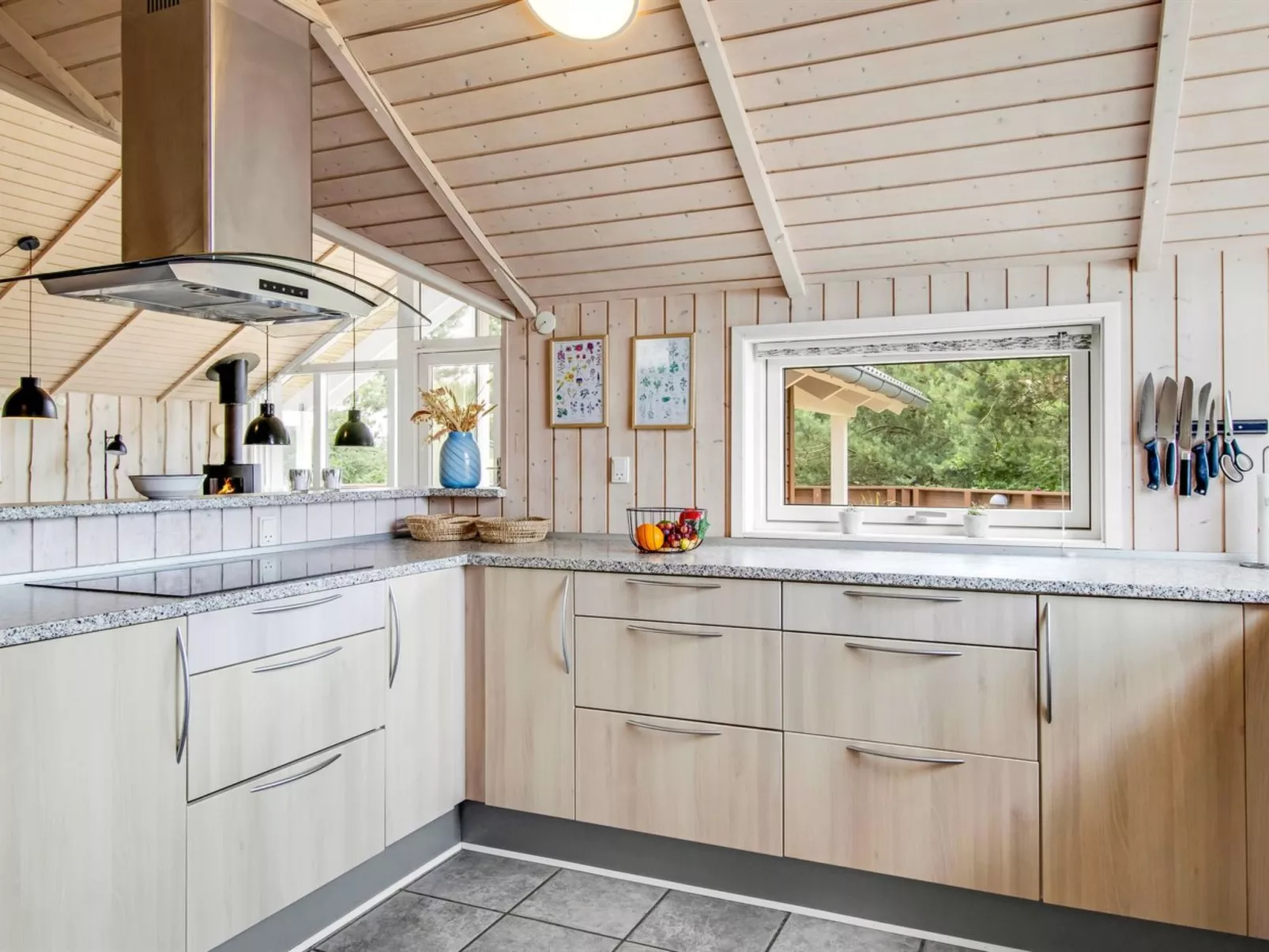 "Svenny" - 800m from the sea-Dedans