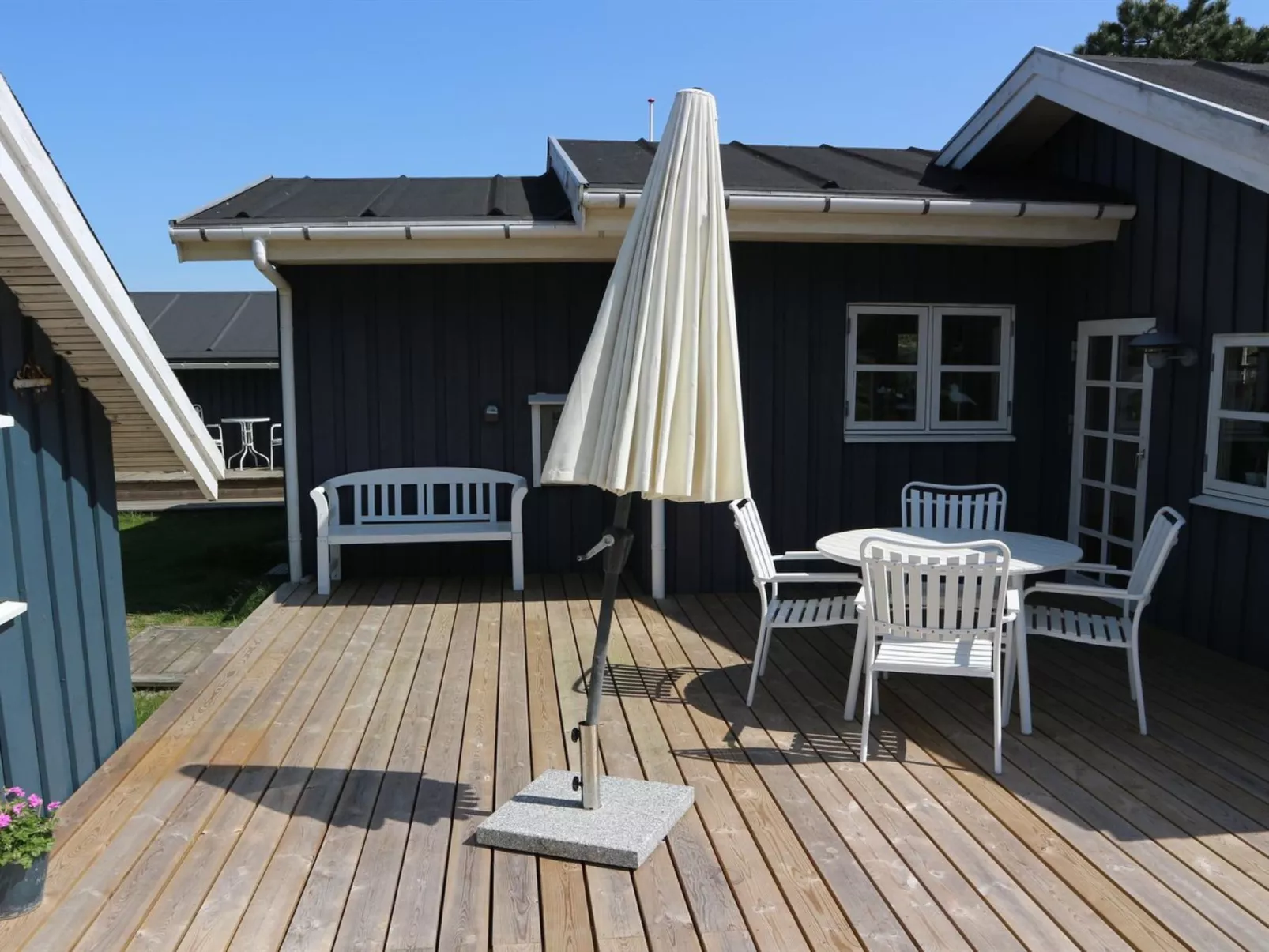 "Afkar" - 900m from the sea-Outside