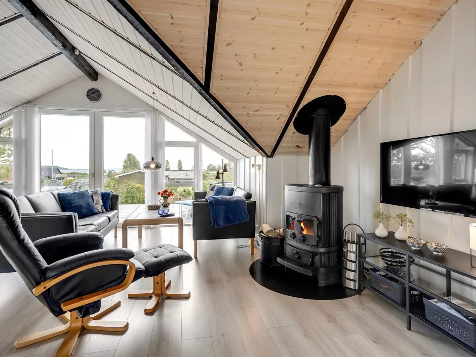 "Josef" - 500m from the sea-Inside