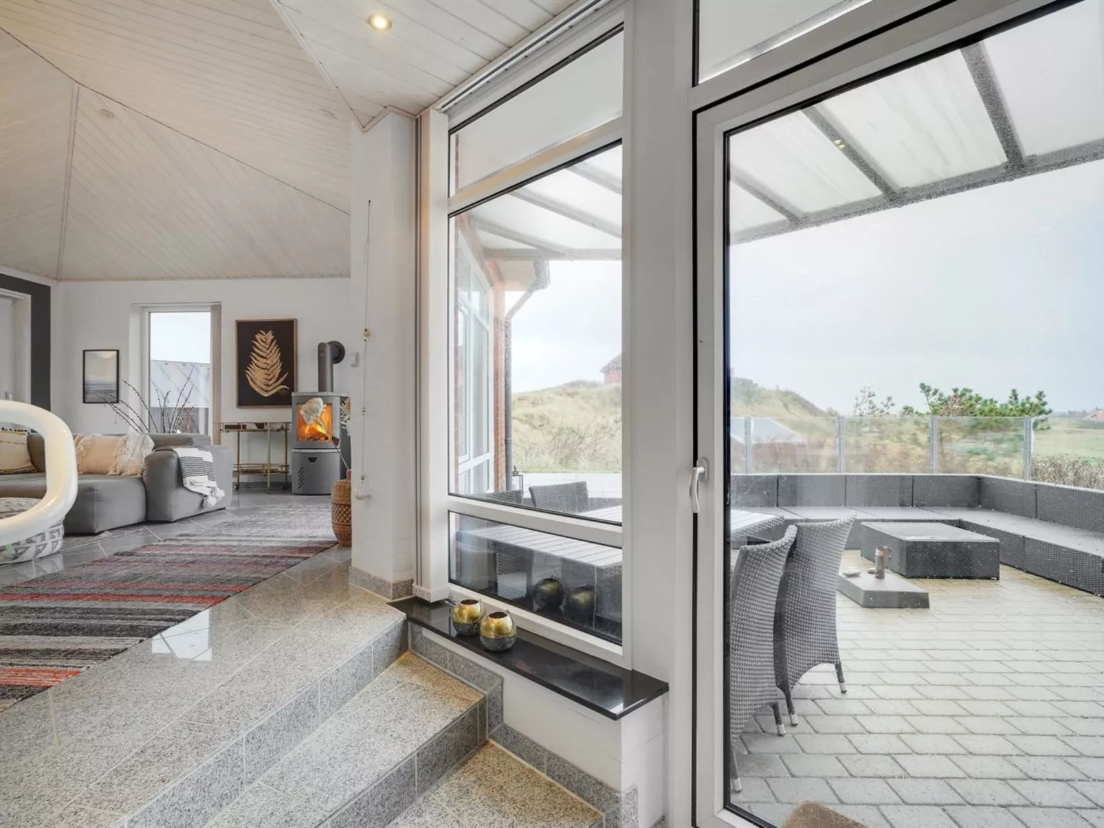 "Fris" - 100m from the sea-Inside