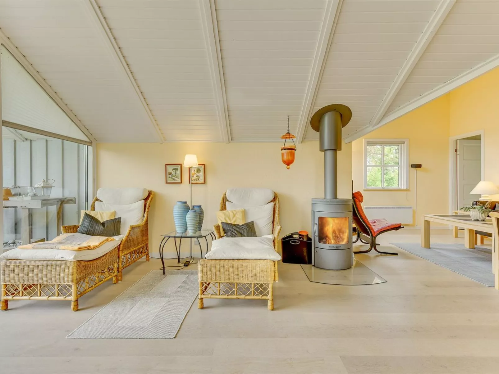 "Armund" - 300m from the sea-Dedans