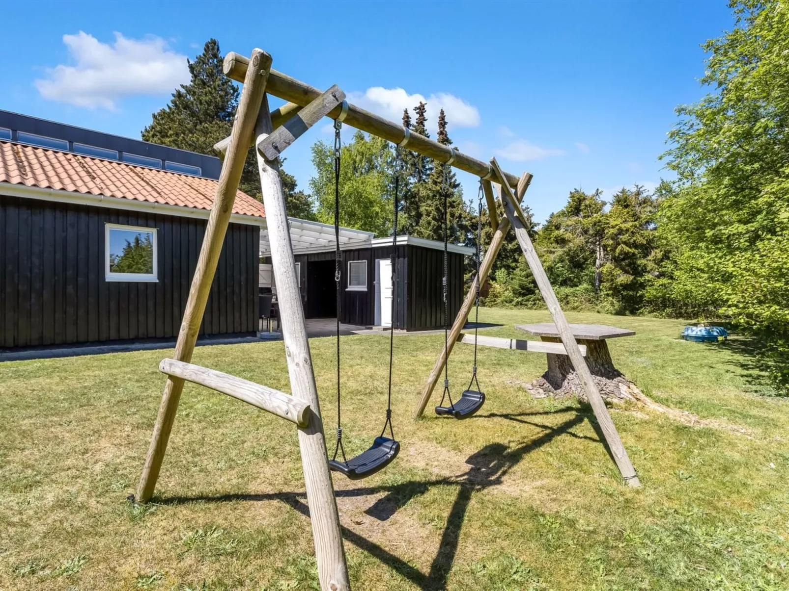 "Rustam" - 600m from the sea-Outside