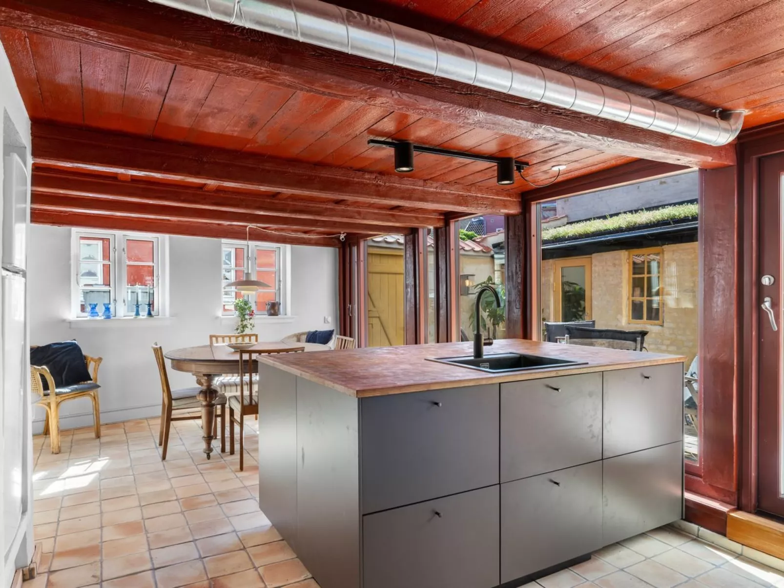 "Gaby" - 250m from the sea-Drinnen