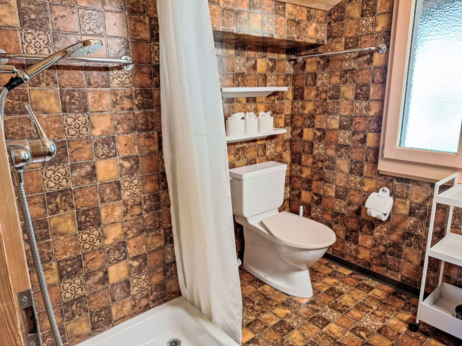 Chalet Pitschun-Inside