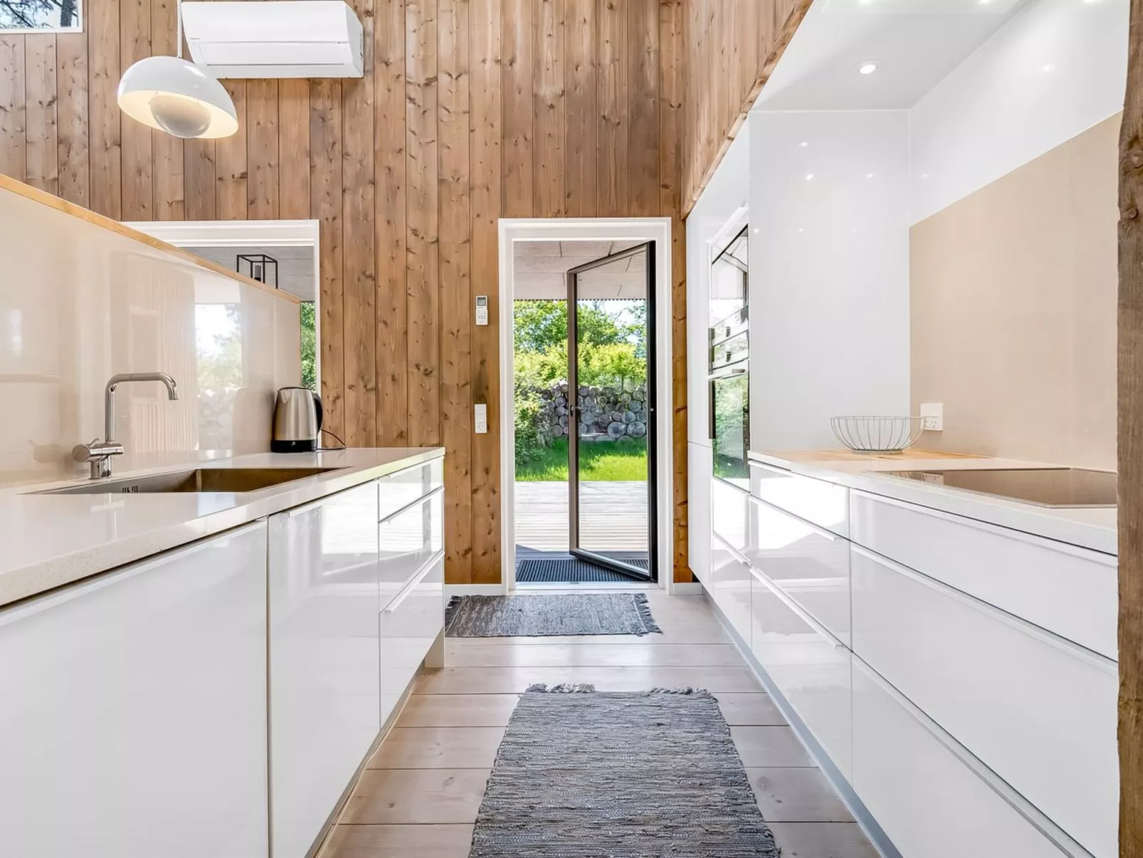 "Sylva" - 150m from the sea-Drinnen