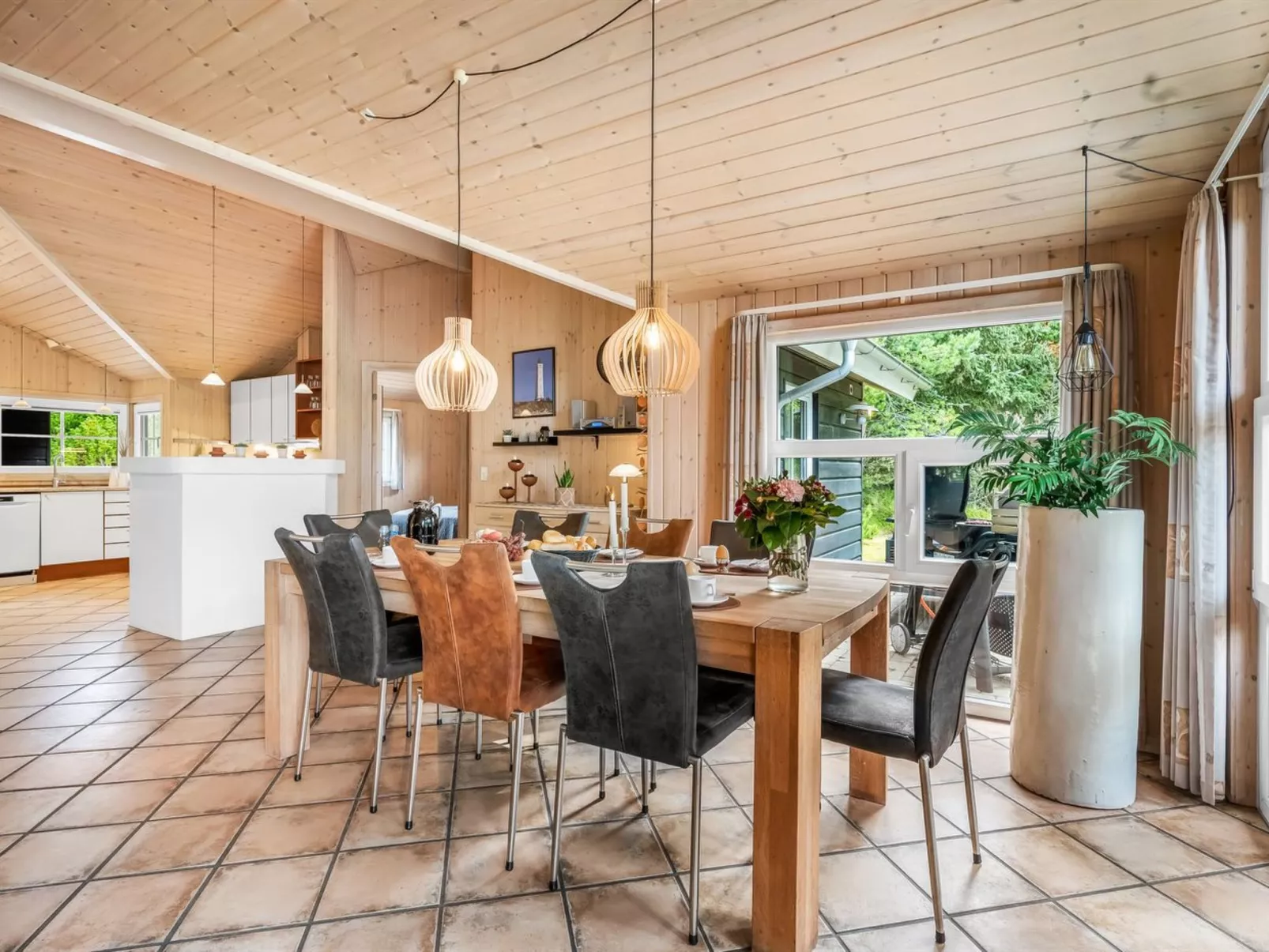 "Tule" - 1.2km from the sea-Dedans