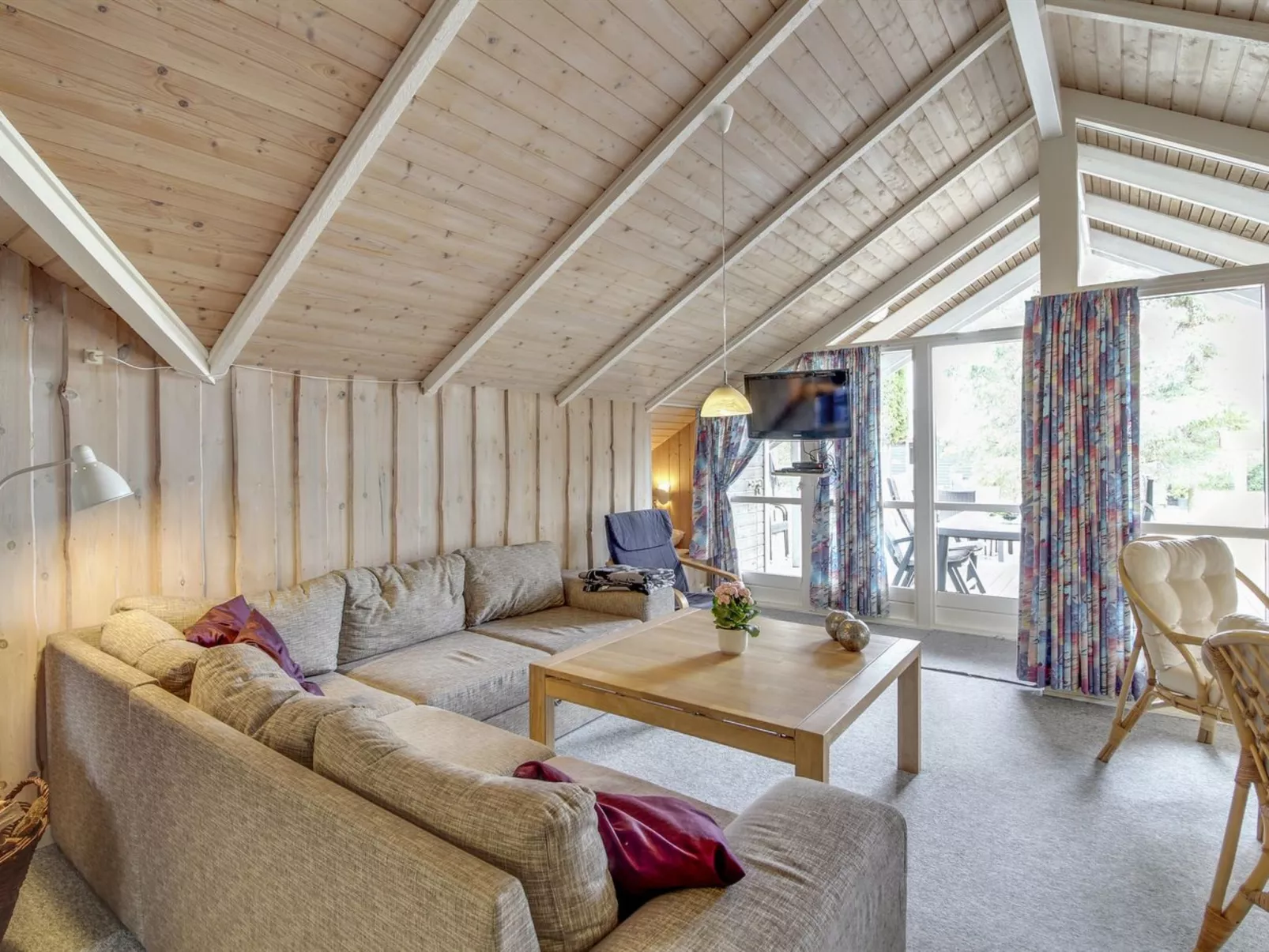 "Dedo" - 300m from the sea-Dedans